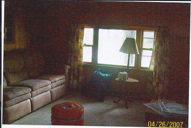 2nd image of 305 E Owen St