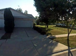 2468 Red Oak Trl, Crest Hill, IL 60403