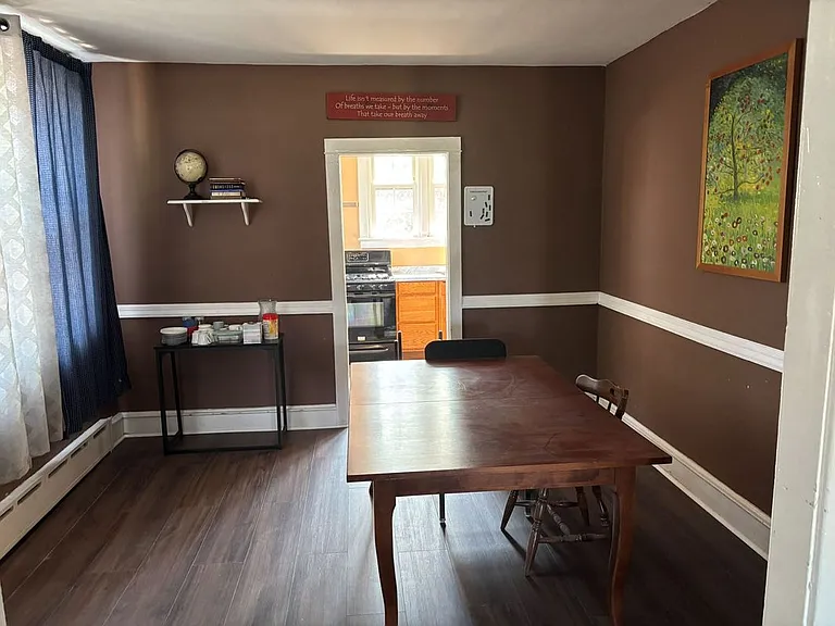 123 S Eagle Rd — Photo 4