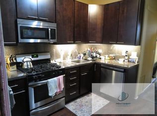 1311 N Bosworth Ave APT 2F, Chicago, IL 60642