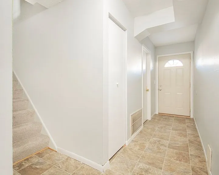 3501-3507 Hillsboro Ave N #3433-3525 — Photo 10