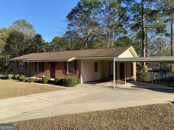 215 Hillside Dr, Dublin, GA 31021