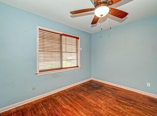 13226 8th St, Santa Fe, TX 77510