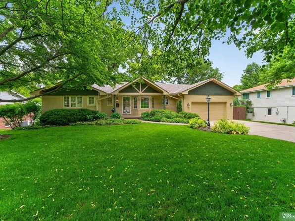 706 J E George Blvd, Omaha, NE 68132