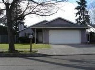 323 SE 169th Ave, Portland, OR