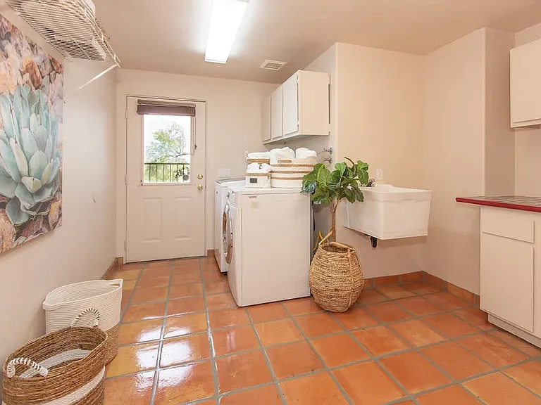 Laundry Room Cabinet