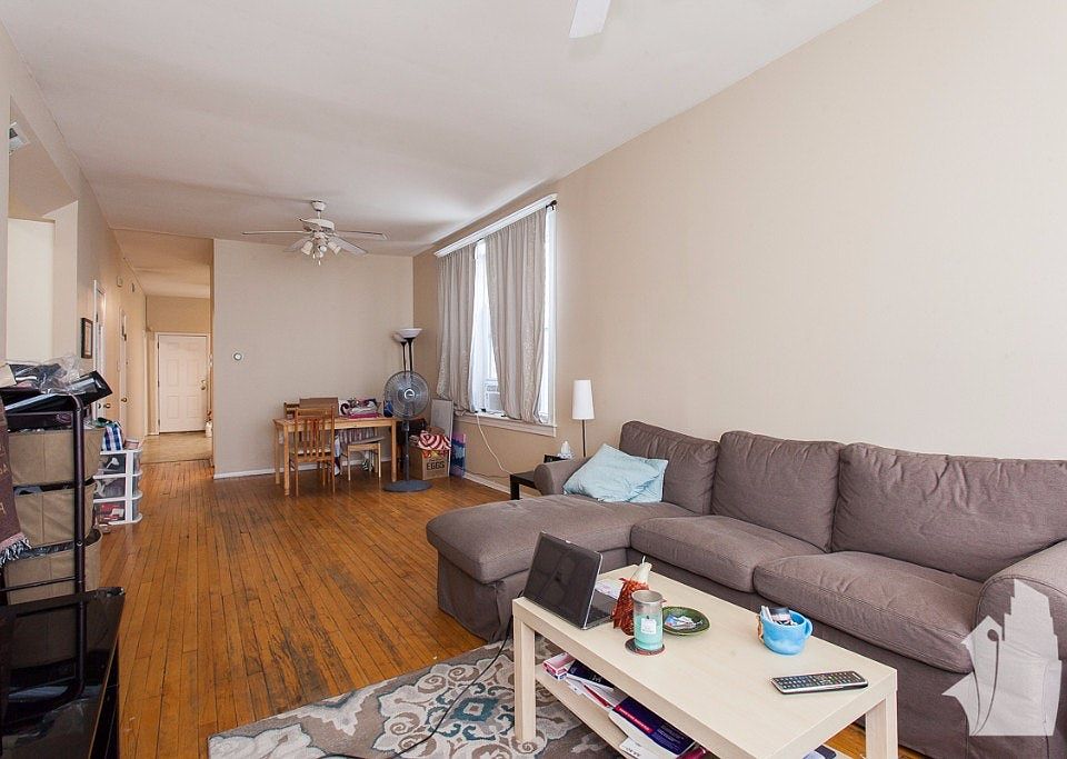 1st image of 1352 N Western Ave #3A