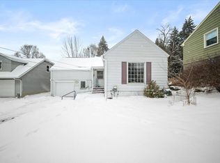 911 Malta St NE, Grand Rapids, MI 49503