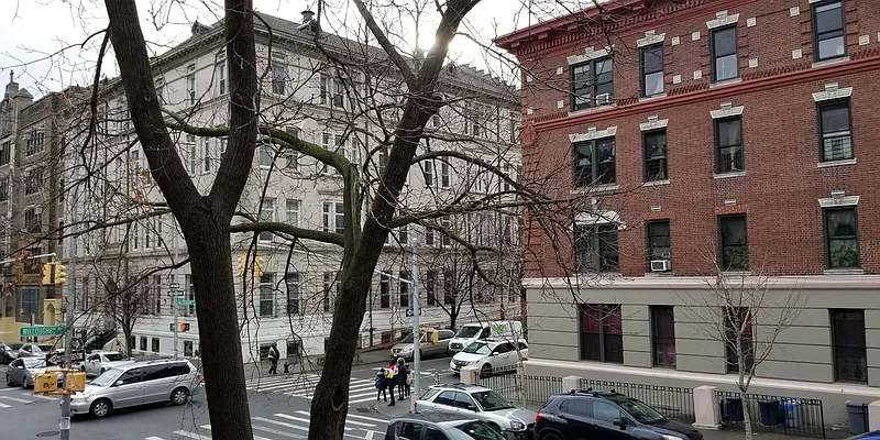 Rented by City Express Realty & Management Corp | media 36