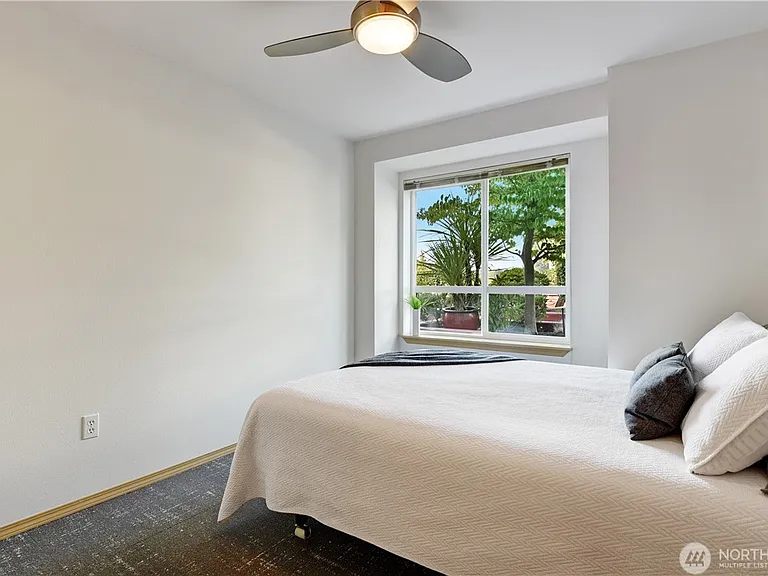 424 N 85th St #202 — Photo 10