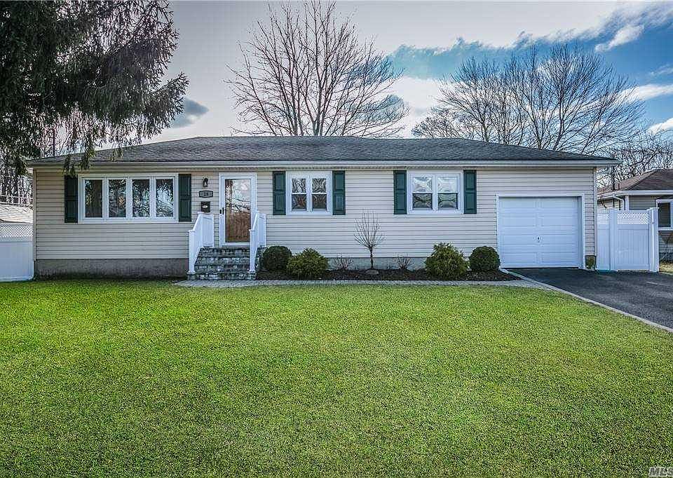 1st image of 28 Lake Ave