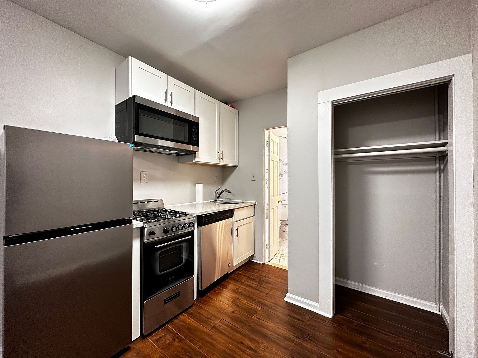 64 Newkirk St APT 1, Jersey City, NJ 07306 | Zillow