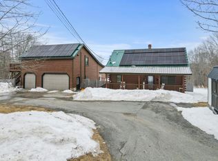 27 N Searsport Rd, Searsport, ME 04974