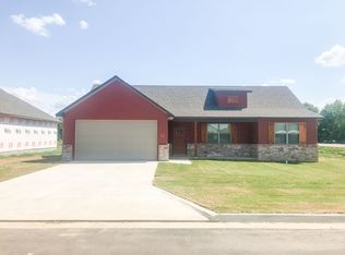 101 Countryside Way, Pocola, OK 74902