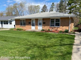 4217 Toronto St, Ames, IA 50014