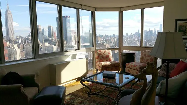 Rented by Kian Realty | media 43