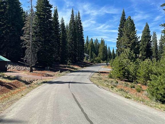 2nd image of 252 Snowy Peak Way