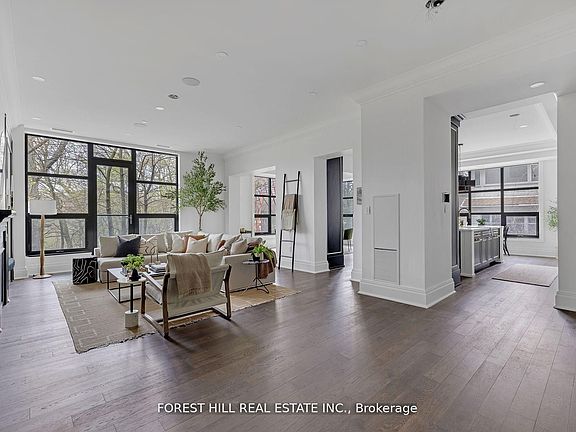 2nd image of 200 Russell Hill Rd #303