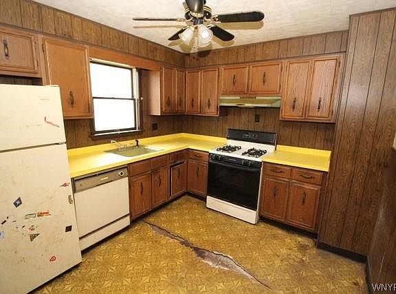 2nd image of 95 Comstock Ave