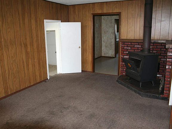 2nd image of 1803 NW Lawton Ave