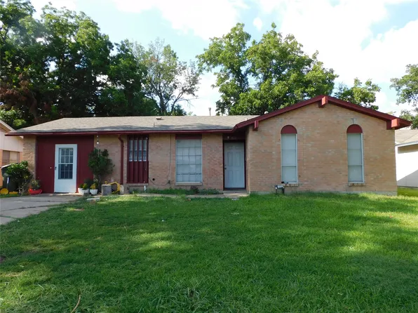 925 Shorecrest Dr, Garland, TX 75040