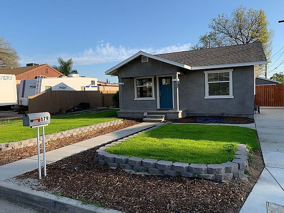 5th image of 679 W 28th St