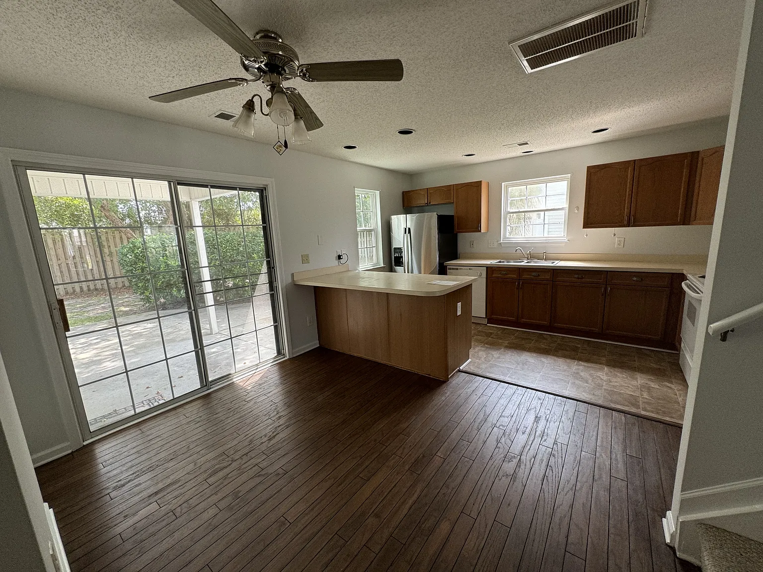 3511 Crepe Myrtle Ct - 1 — Photo 3
