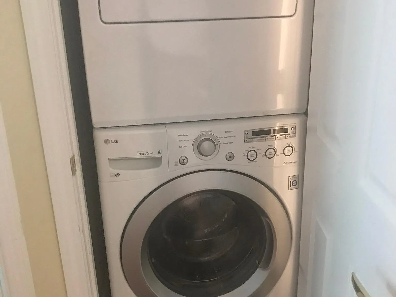 2 bed, $2,700 — Photo 4
