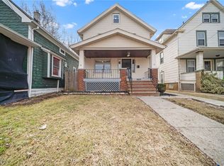 9815 Zimmer Ave, Cleveland, OH