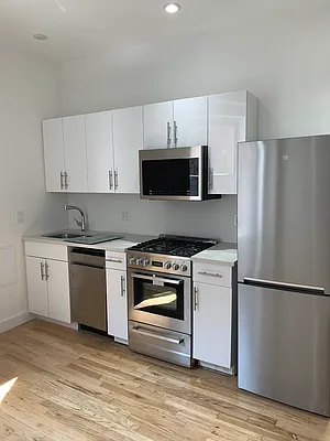 Rented by Compass | media 8