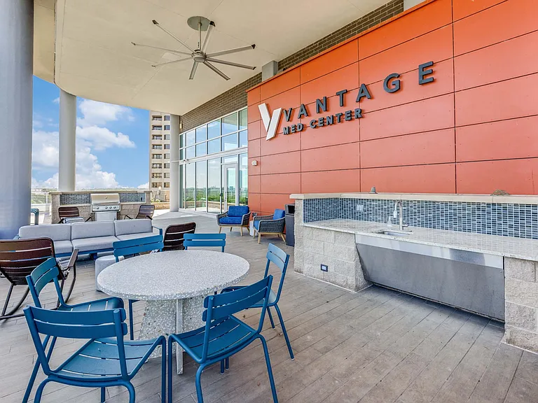 Vantage Med Center — Photo 23