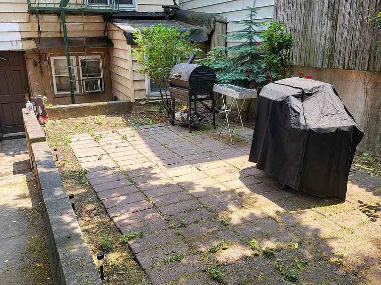 19 1/2 Wright Ave #2 — Photo 14