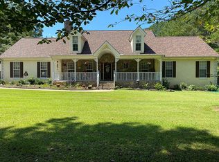 145 Deer Field Trl, Newnan, GA 30265