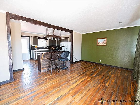 3rd image of 600 Truman Ave