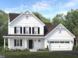 620 S Smith Dr, Quarryville, PA 17566
