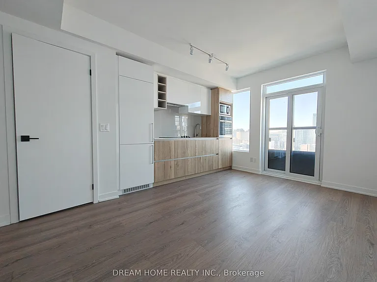 319 Jarvis St #2805 — Photo 10