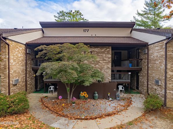 177 Amberly Dr UNIT K