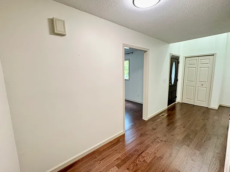 105 Shaftsbury Rd — Photo 22