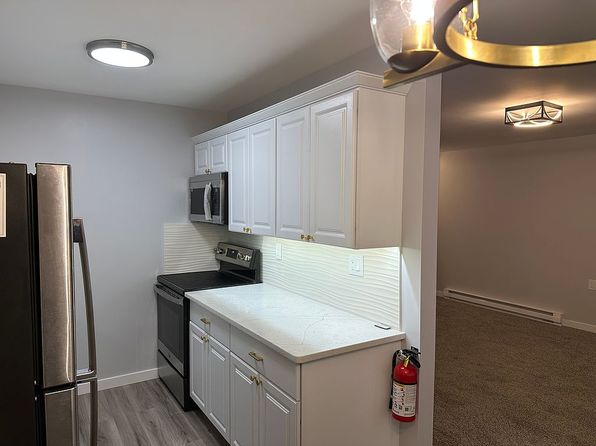 139B Farrington Ct #B