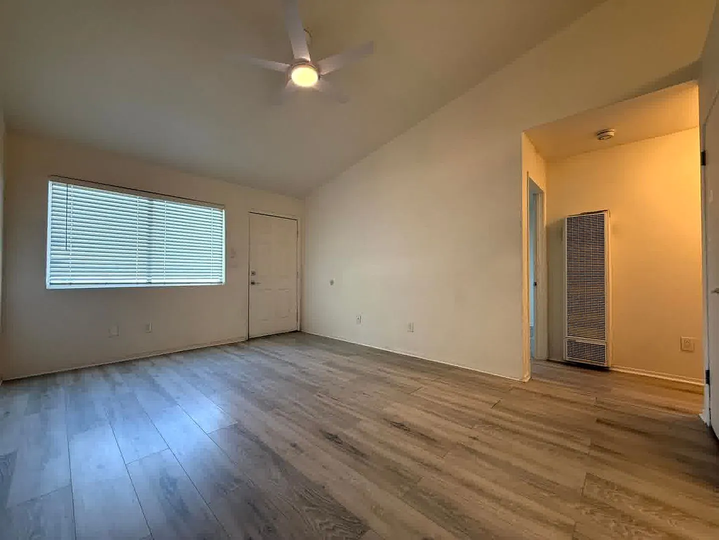 405 S 6th St -- West Valley Real Estate — Photo 3