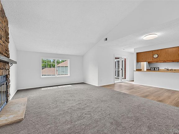 4th image of 8417 Everett Way #E