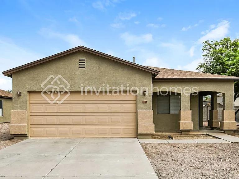1182 E Desert Moon Trl — Photo 1