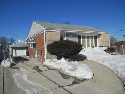 5495 N Oconto Ave, Chicago, IL, 60656