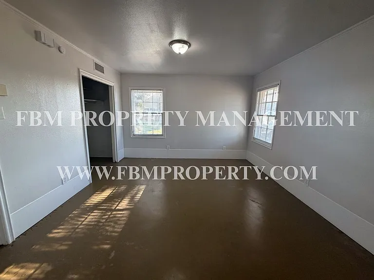 2200 Country Club Rd #A — Photo 5