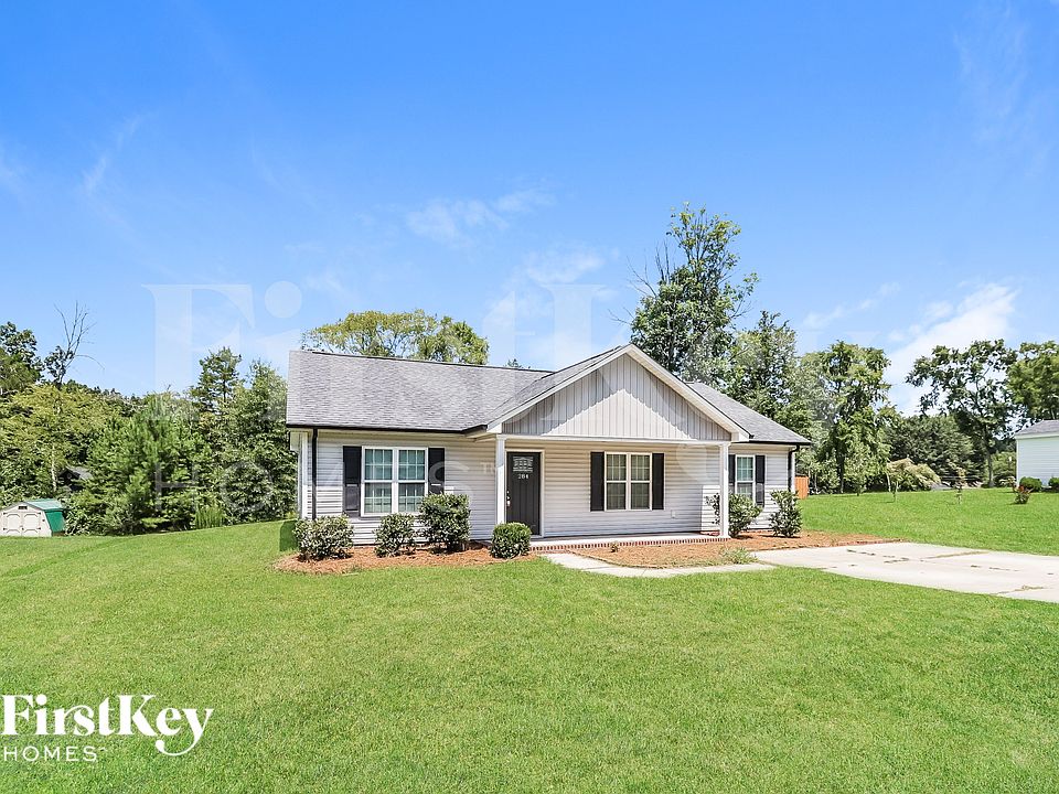1st image of 284 Southcircle Dr NW