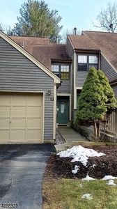 31 Concord Rd APT D, West Milford, NJ, 07480