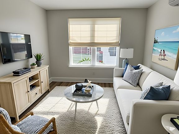 2nd image of 10 Somerset Ave #304