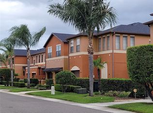 1018 Tullamore Dr, Zephyrhills, FL 33543