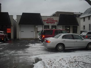 1360 Oakwood Ave, Des Plaines, IL 60016