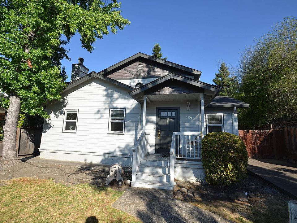 1st image of 2131 Sterling Ave